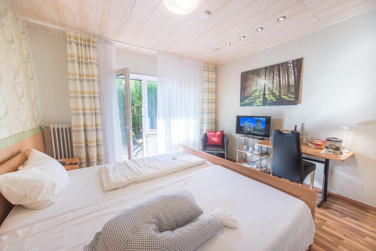 Hotel Burgblick Thallichtenberg Экстерьер фото